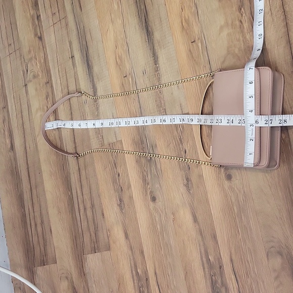 MADISON WEST Mauve/Tan Mini to Convertible Chain Crossbody Bag - Picture 14 of 15